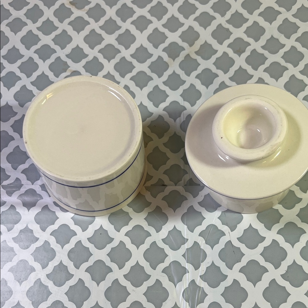 Butter crack keeper Ceramic Cup and Holder Set - Picture 4 of 5